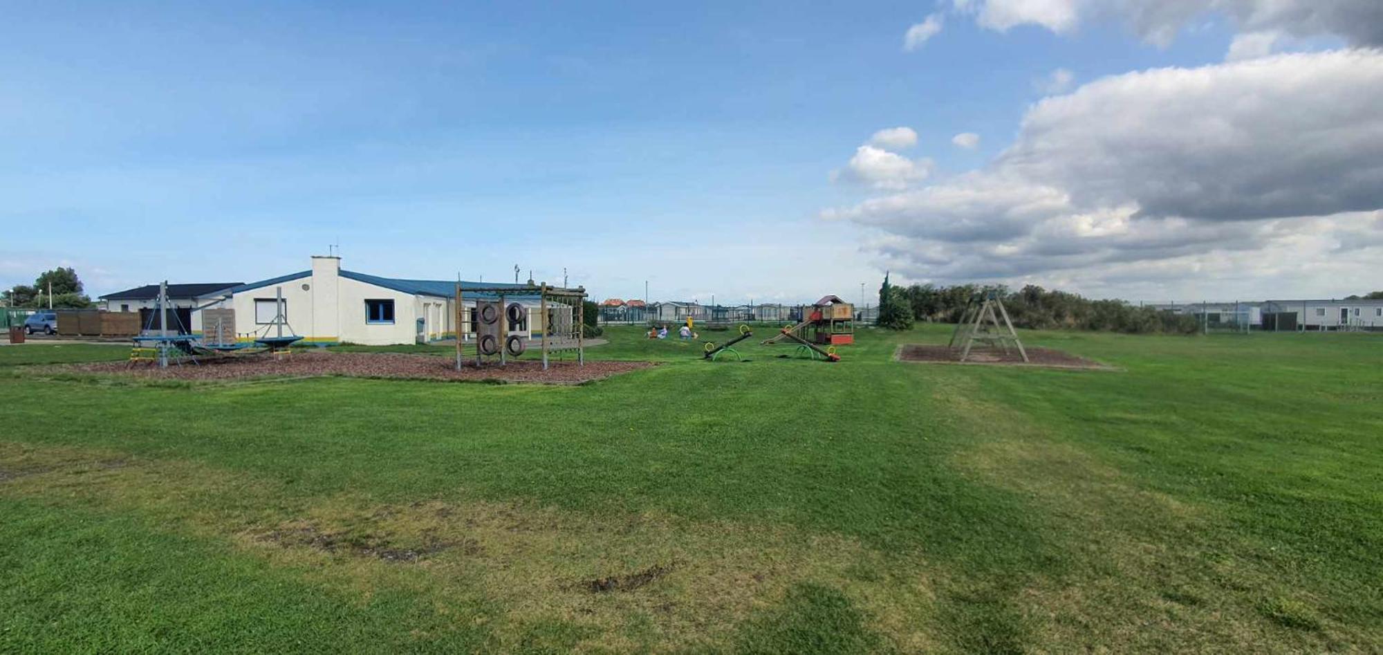 Mobile Home Au Camping New Vennepark Harendijk Quarto foto